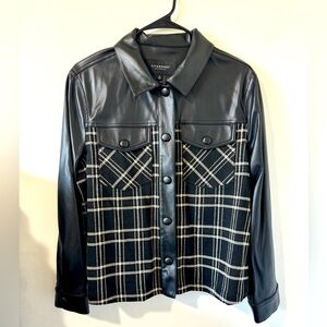 Beautiful jacket with plaid